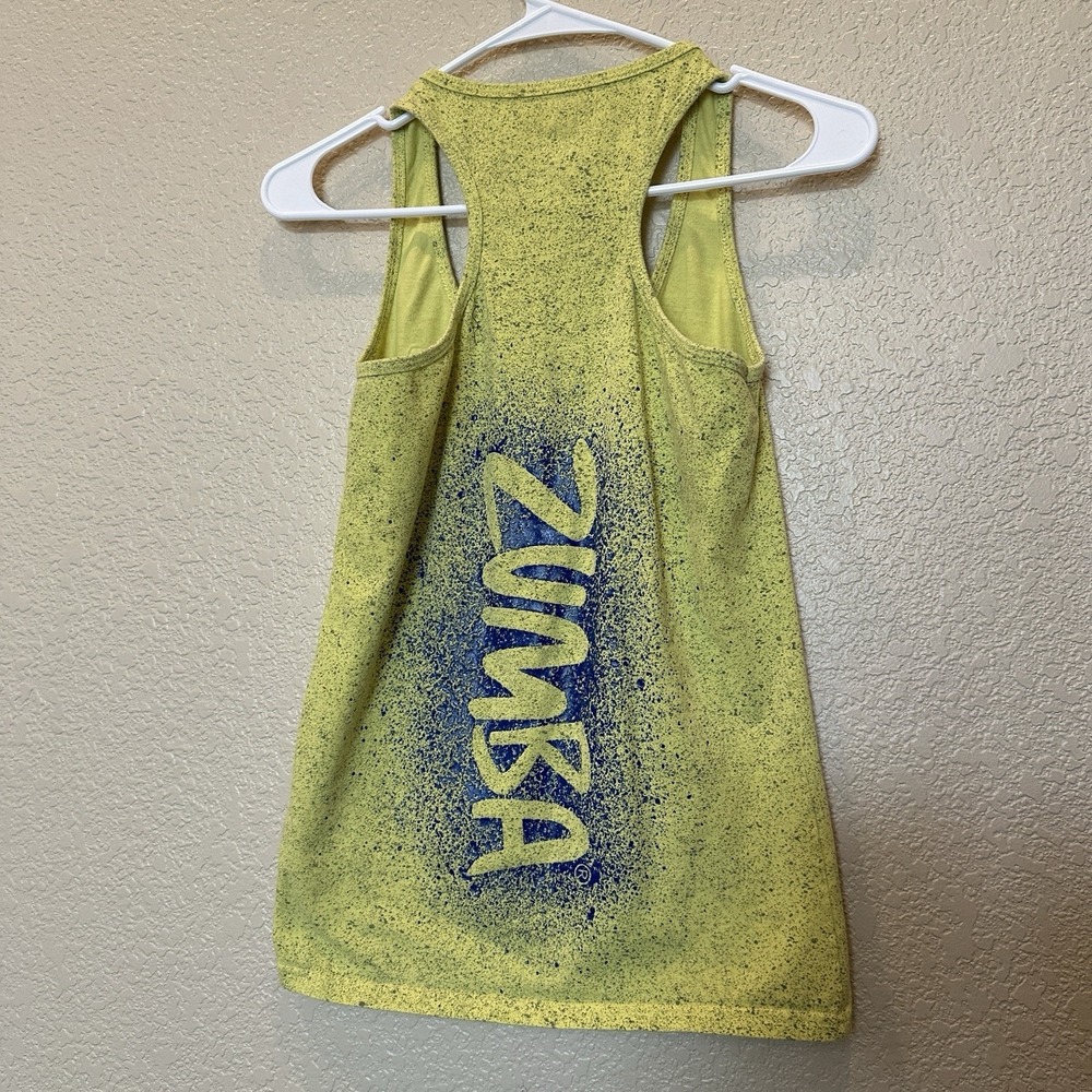 Zumba Wear Top Woman's Size large Yellow Blue Racerback Tank Zumba Spray Accent